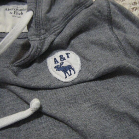 hollister hoodie and a+f hoodie shirt - Picture 5 of 7